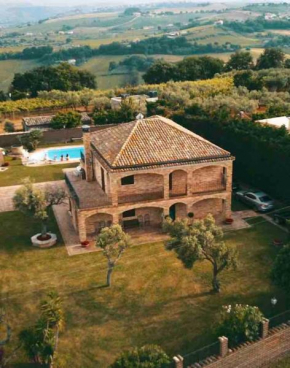 Villa con piscina in Abruzzo - A 7 minuti dal Mare